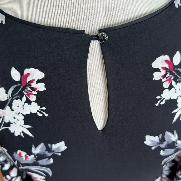 WHBM Black Floral Tunic/Dress Size Small - Picture 9 of 12